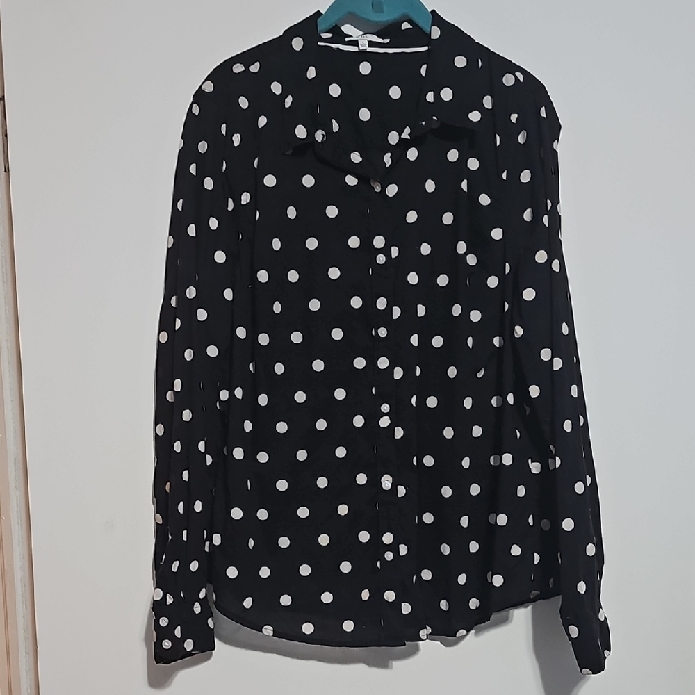 Crown & Ivy Black Top with Cream Polka Dot Blouse Sz Large Fall Game Day EUC